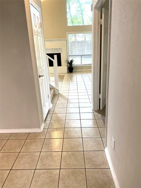 Property Photo: 2003 Creston Drive TX 77386