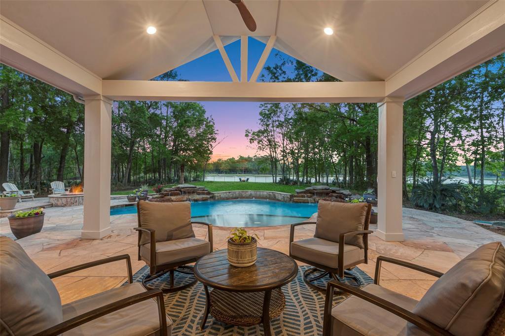 Property Photo: 3806 W Benders Landing Boulevard TX 77386