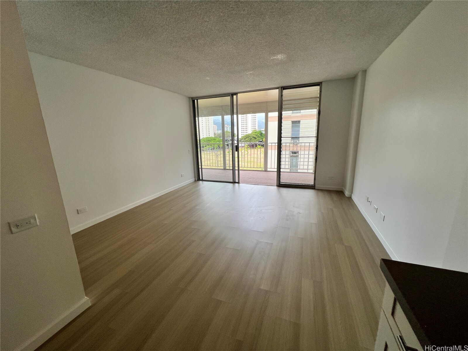 Property Photo:  909 Ala Lilikoi Street 505  HI 96818 