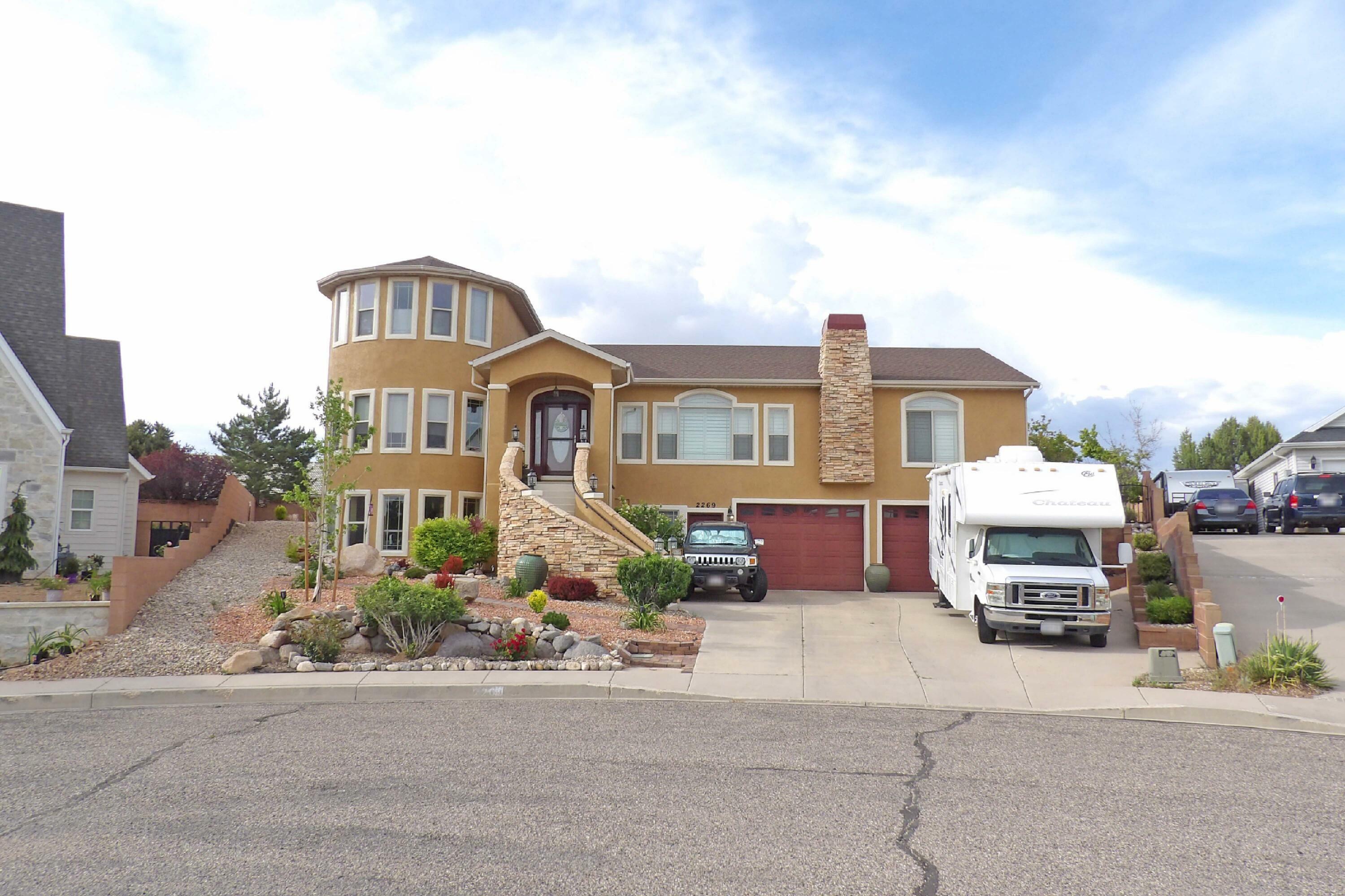 Property Photo: 2269 W Crestview Cir UT 84720