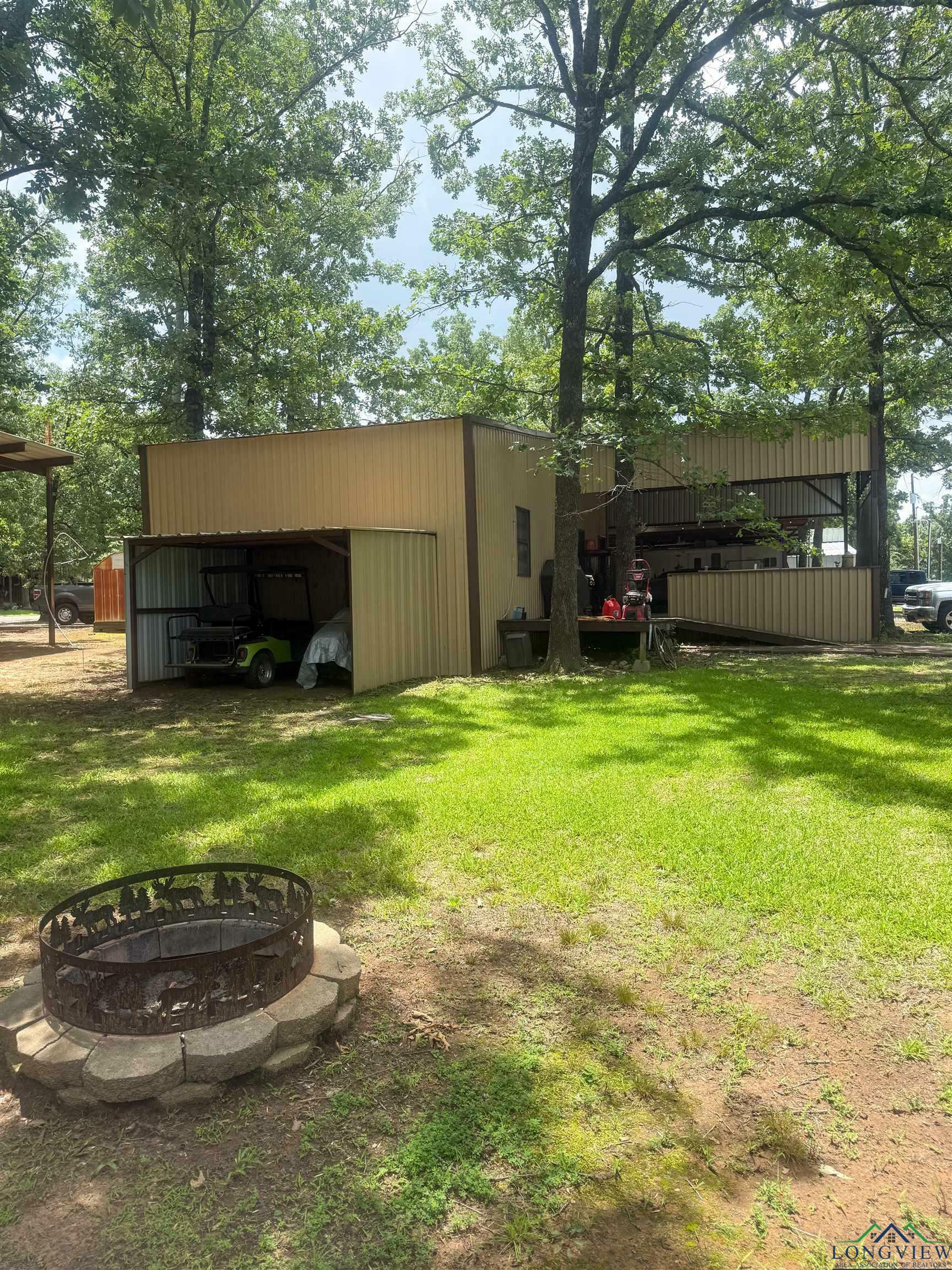 Property Photo: 304 Pr 5804 TX 75497