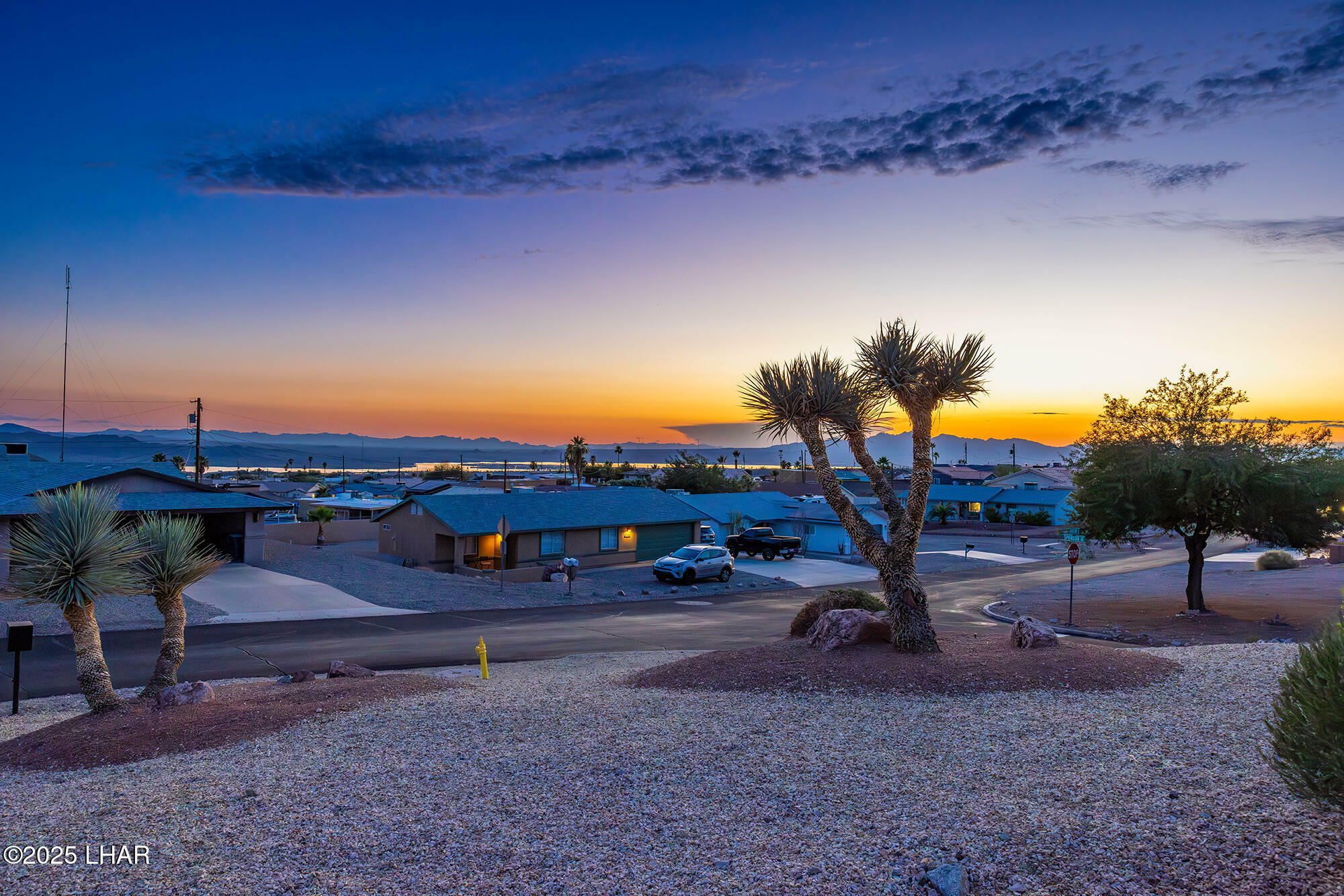 Property Photo: 1600 Mohican Dr AZ 86406