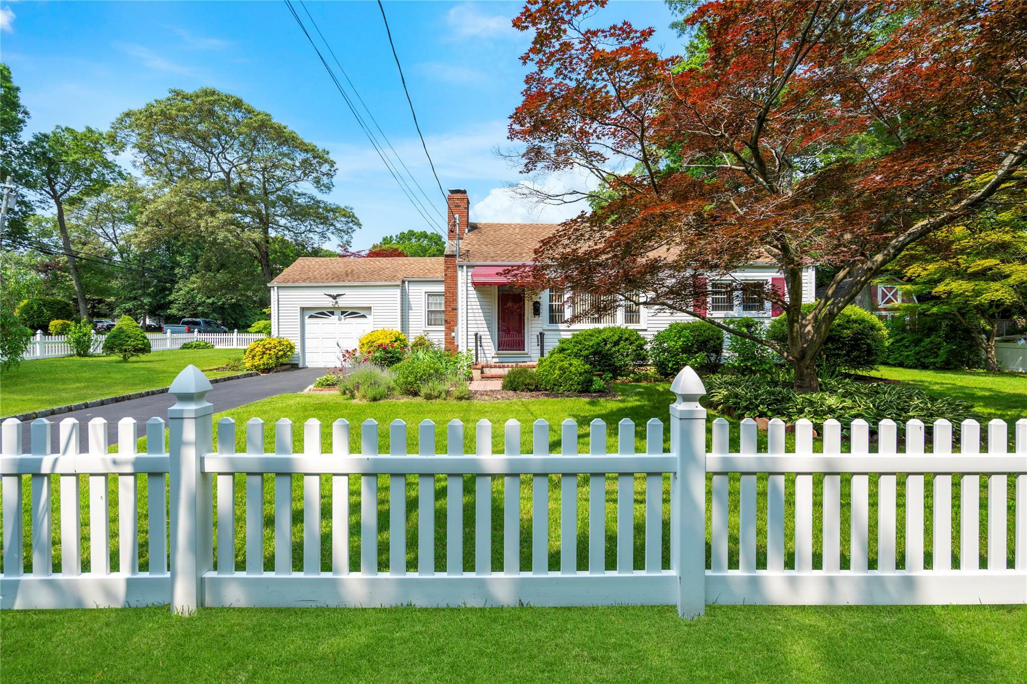 Property Photo:  224 Washington Avenue  NY 11780 