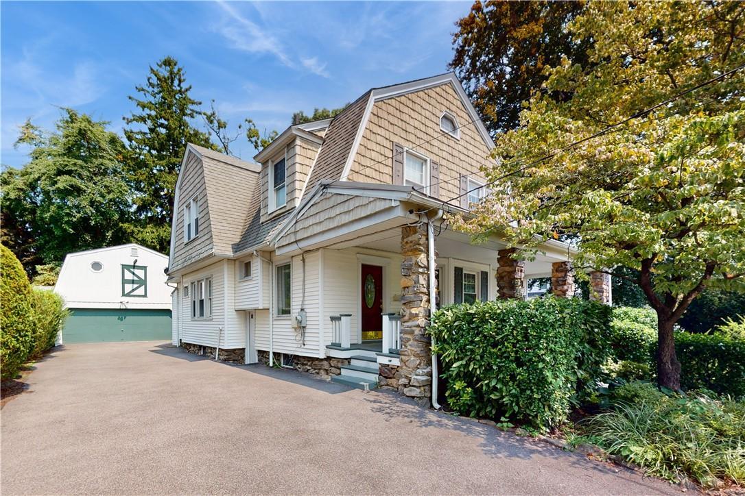 195 Larchmont Avenue  Larchmont NY 10538 photo