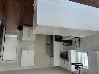 Property Photo: 4363 Gunther Avenue NY 10466