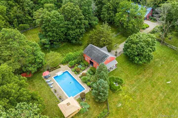 Property Photo:  101 Drake Road  NY 12569 