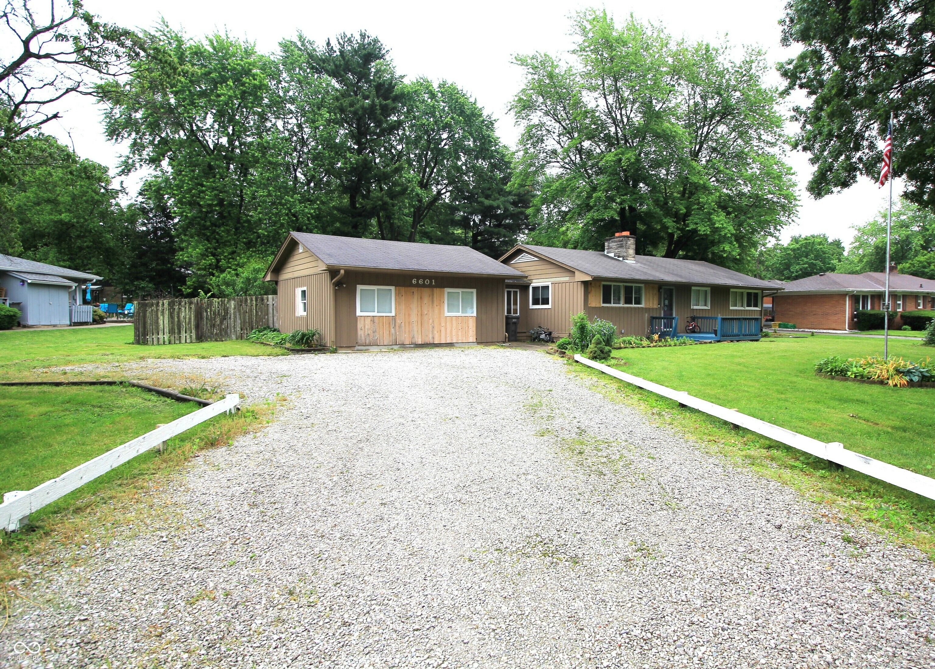 Property Photo: 6601 Twin Brooks Drive IN 46227