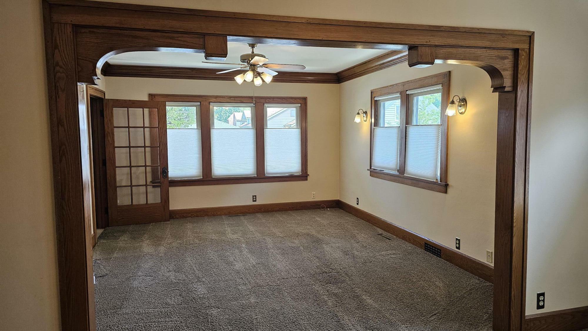 Property Photo: 1320 Monroe Ave WI 53405