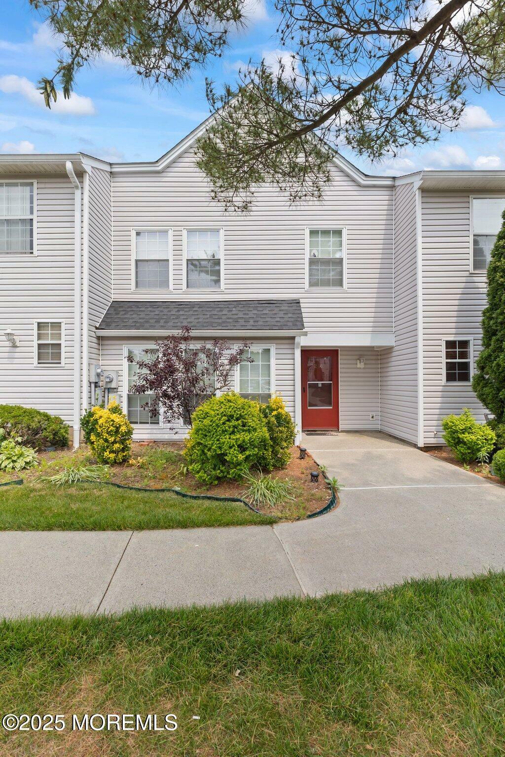 216 Franklin Place  Morganville NJ 07751 photo