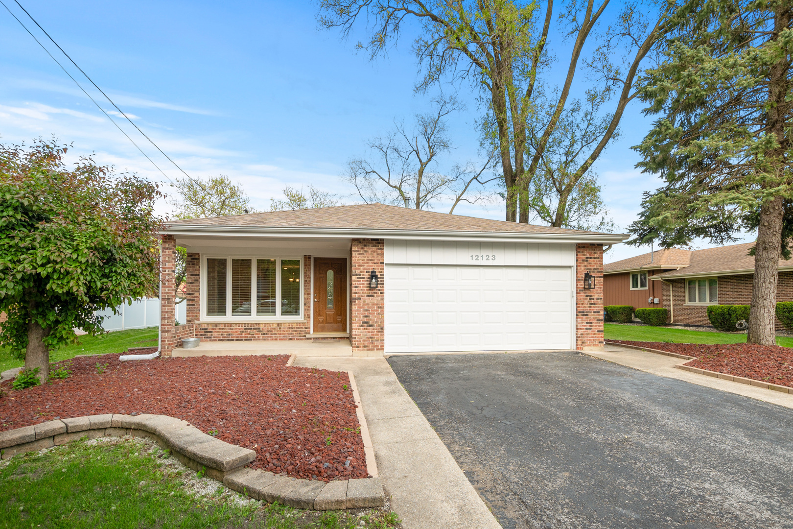 12123 S 72nd Court  Palos Heights IL 60463 photo