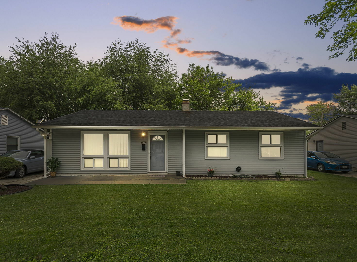 Property Photo: 1967 E Spruce Street IL 60901