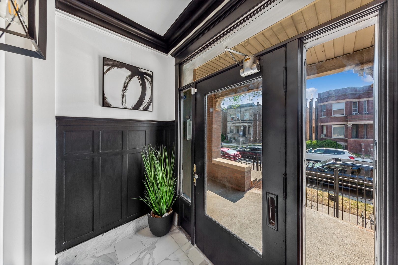 Property Photo: 6227 S Langley Avenue 2 IL 60637