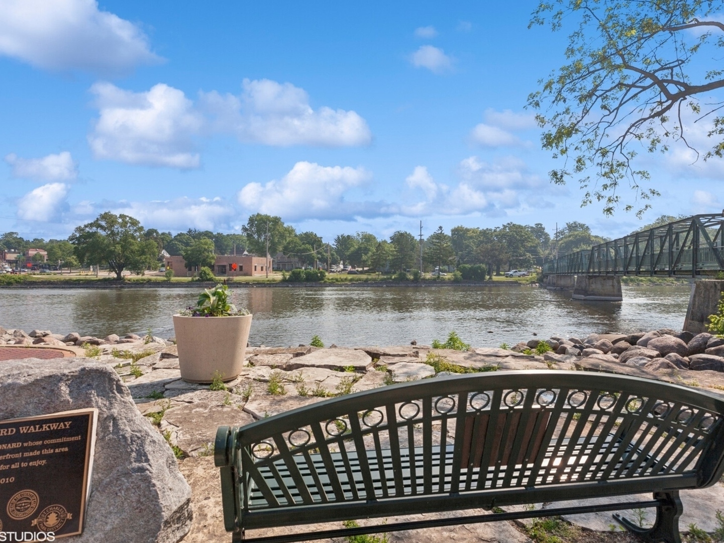 Property Photo: 301 Brownstone Drive IL 60174
