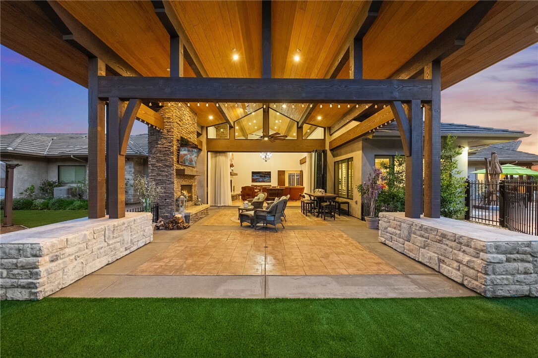 Property Photo:  45166 Oak Manor Court  CA 92590 