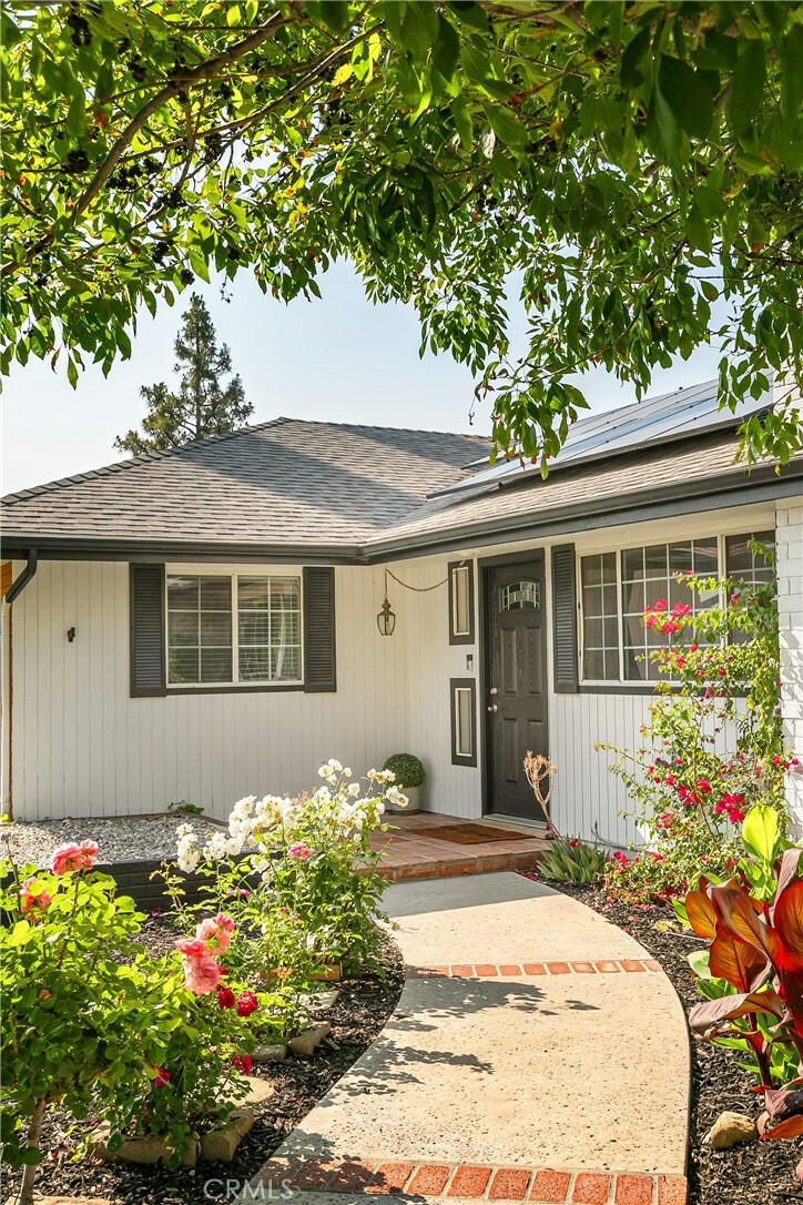 Property Photo:  419 Marcia Street  CA 92373 