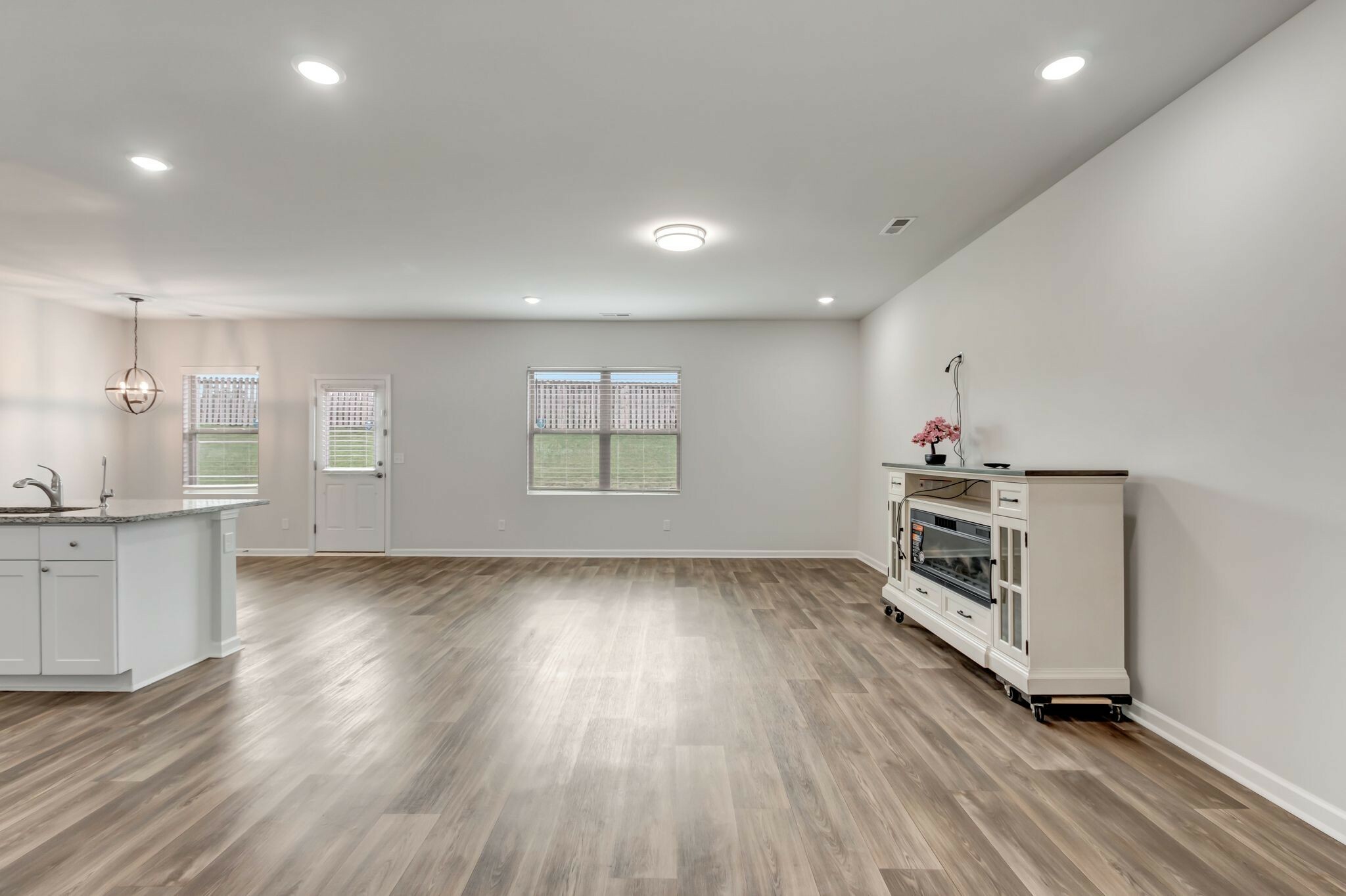 Property Photo:  2026 Sercy Dr  TN 37174 