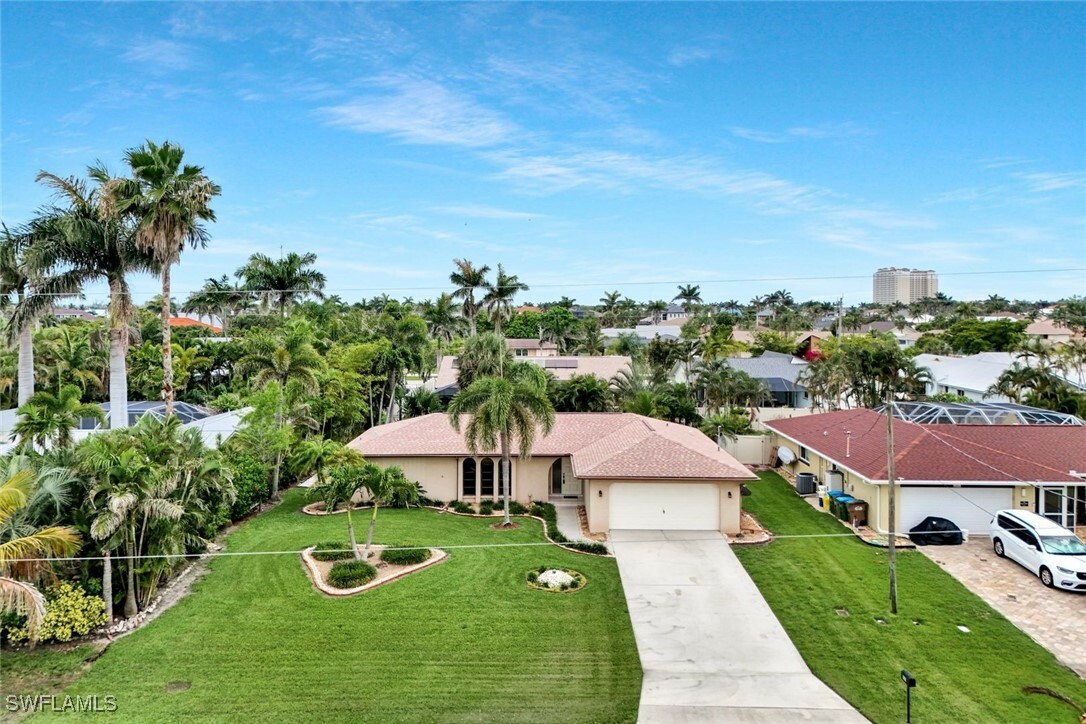 Property Photo: 900 SW 54th Lane FL 33914