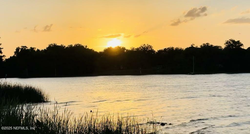 Property Photo: 114 Yacht Club FL 32043