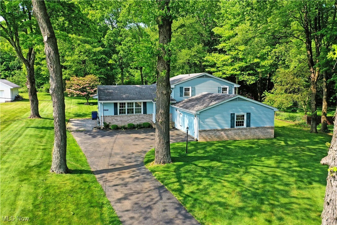 6739 Stewart Sharon Road  Brookfield OH 44403 photo