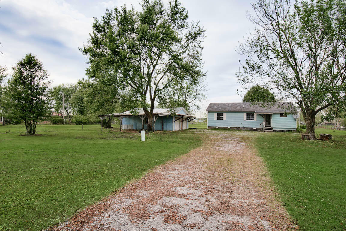20724 E 578 Road  Colcord OK 74338 photo