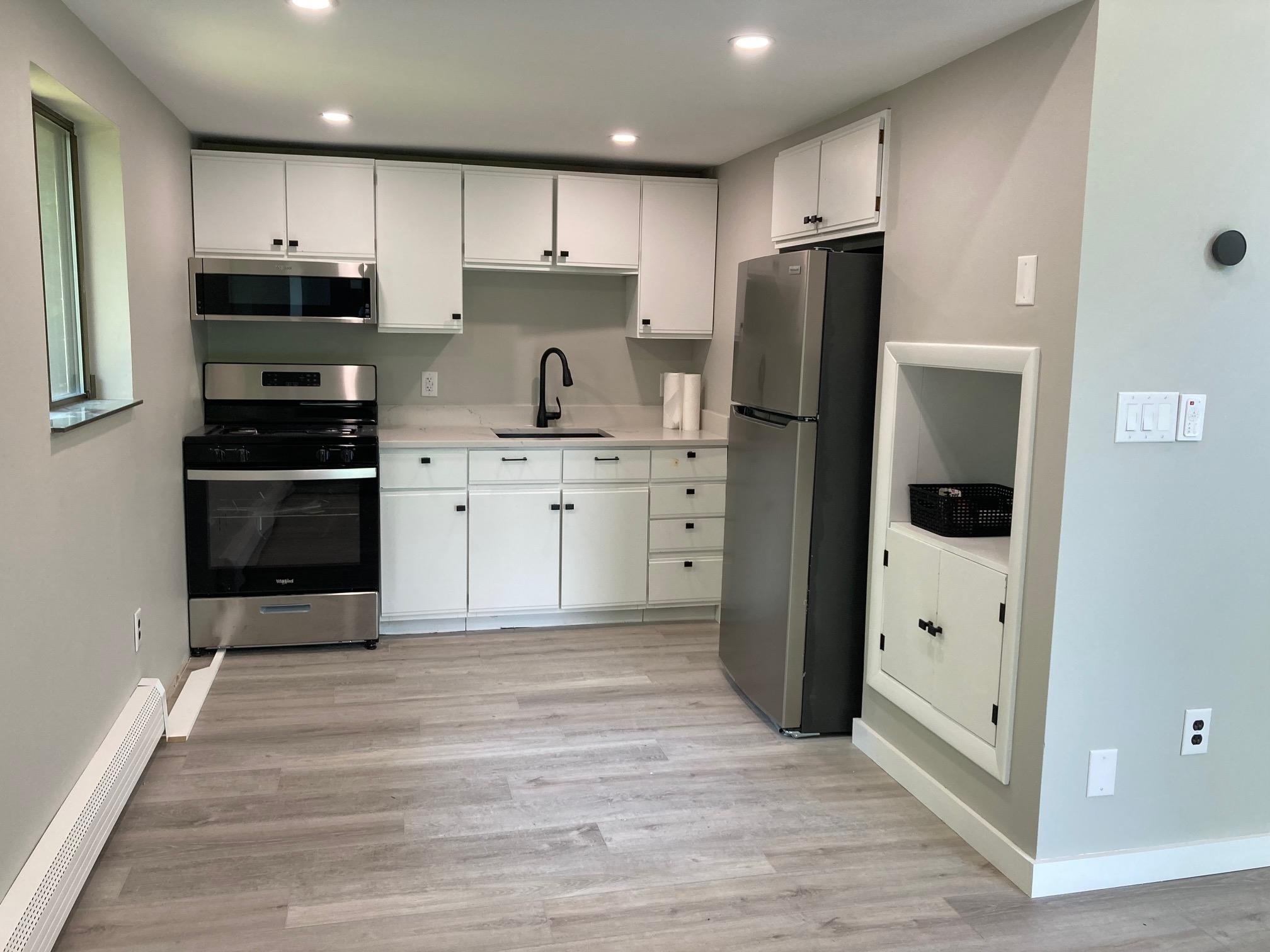 Property Photo: 22 Appenvel Way NH 03849