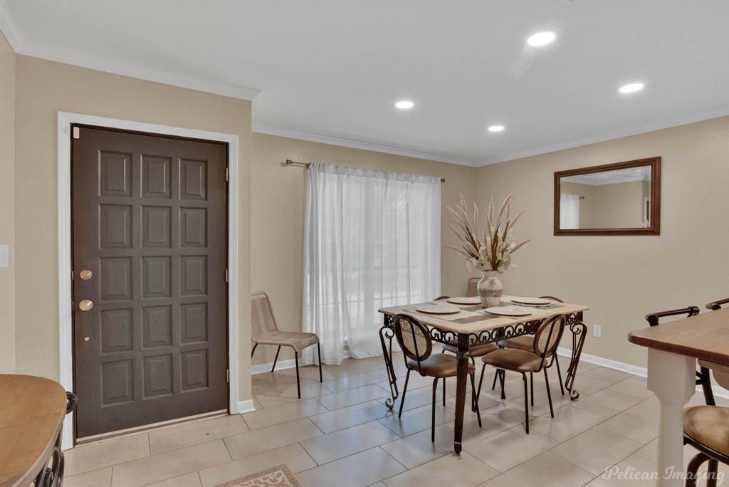 Property Photo: 9346 Shartel Drive LA 71118