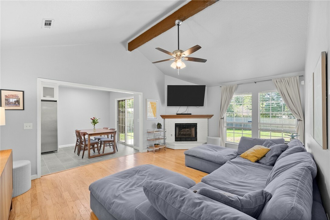 Property Photo: 704 Del Circle AR 72745