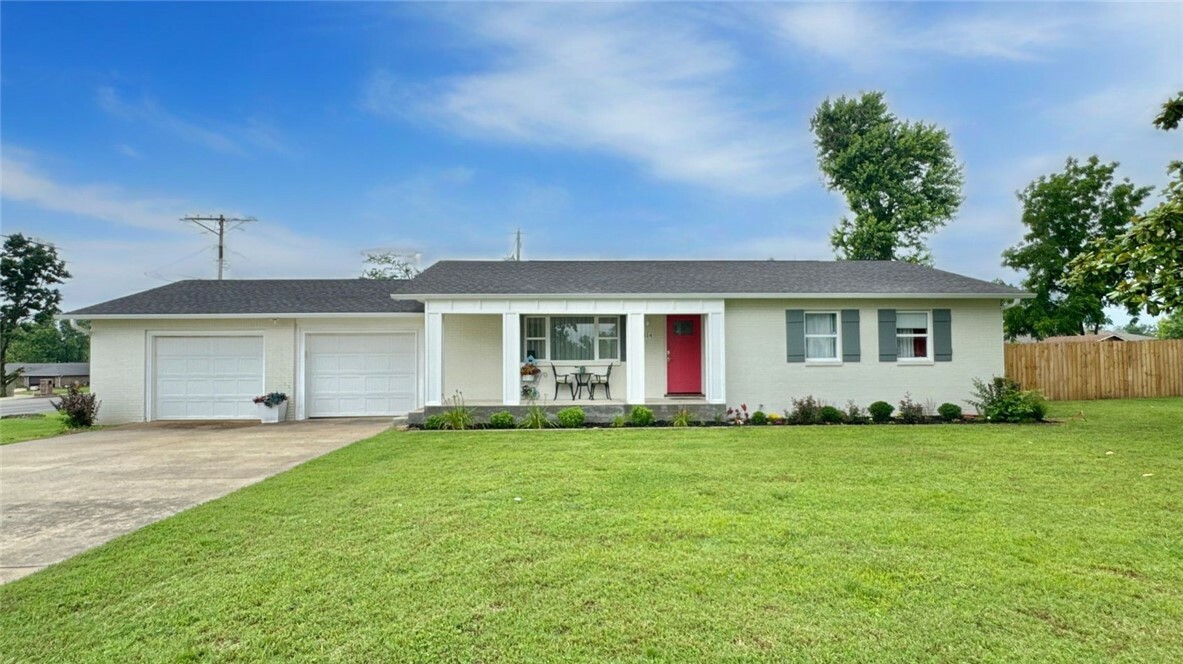 1814 S 11th Street  Rogers AR 72756 photo