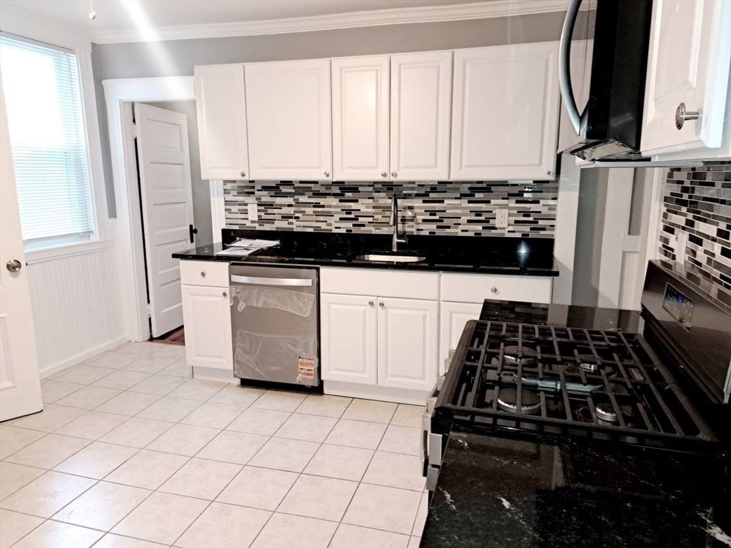 Property Photo: 110 Bow St 1 MA 02420