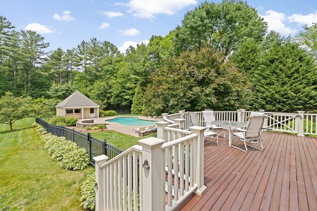 Property Photo: 92 South St MA 02061