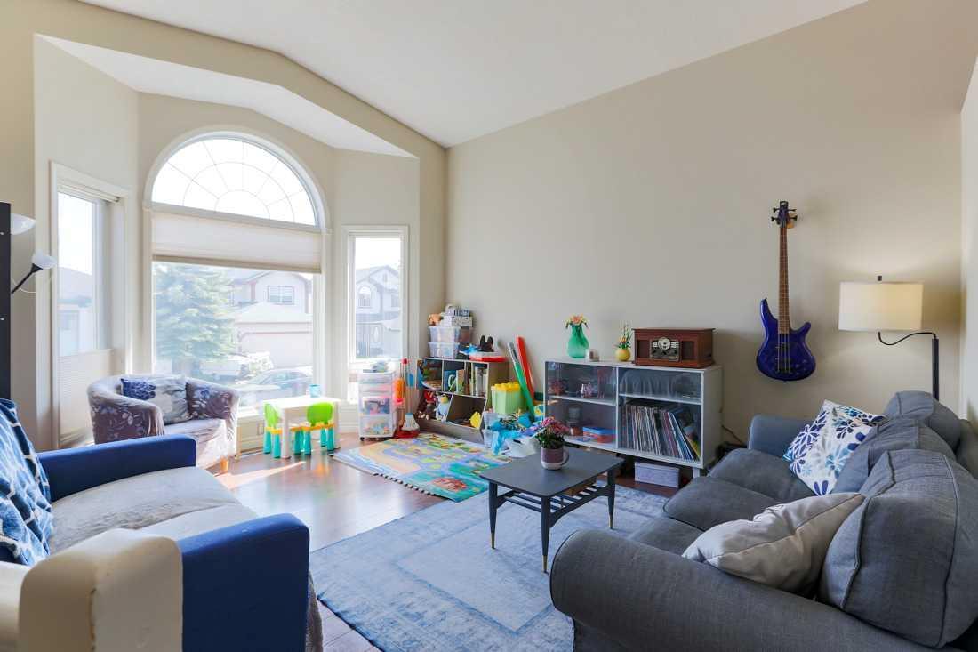 Property Photo: 112 Woodside Circle NW AB T4B 2J8
