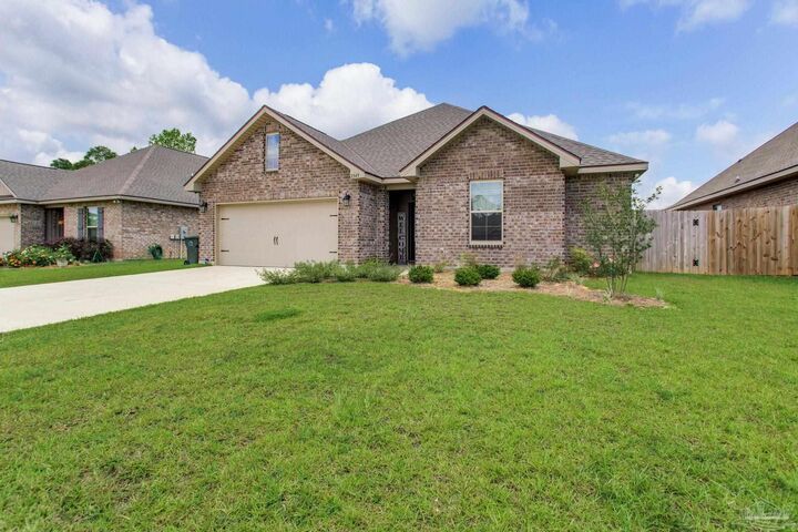 Property Photo: 3343 Keegun Loop FL 32526