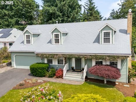 Property Photo: 2487 Southslope Way OR 97068