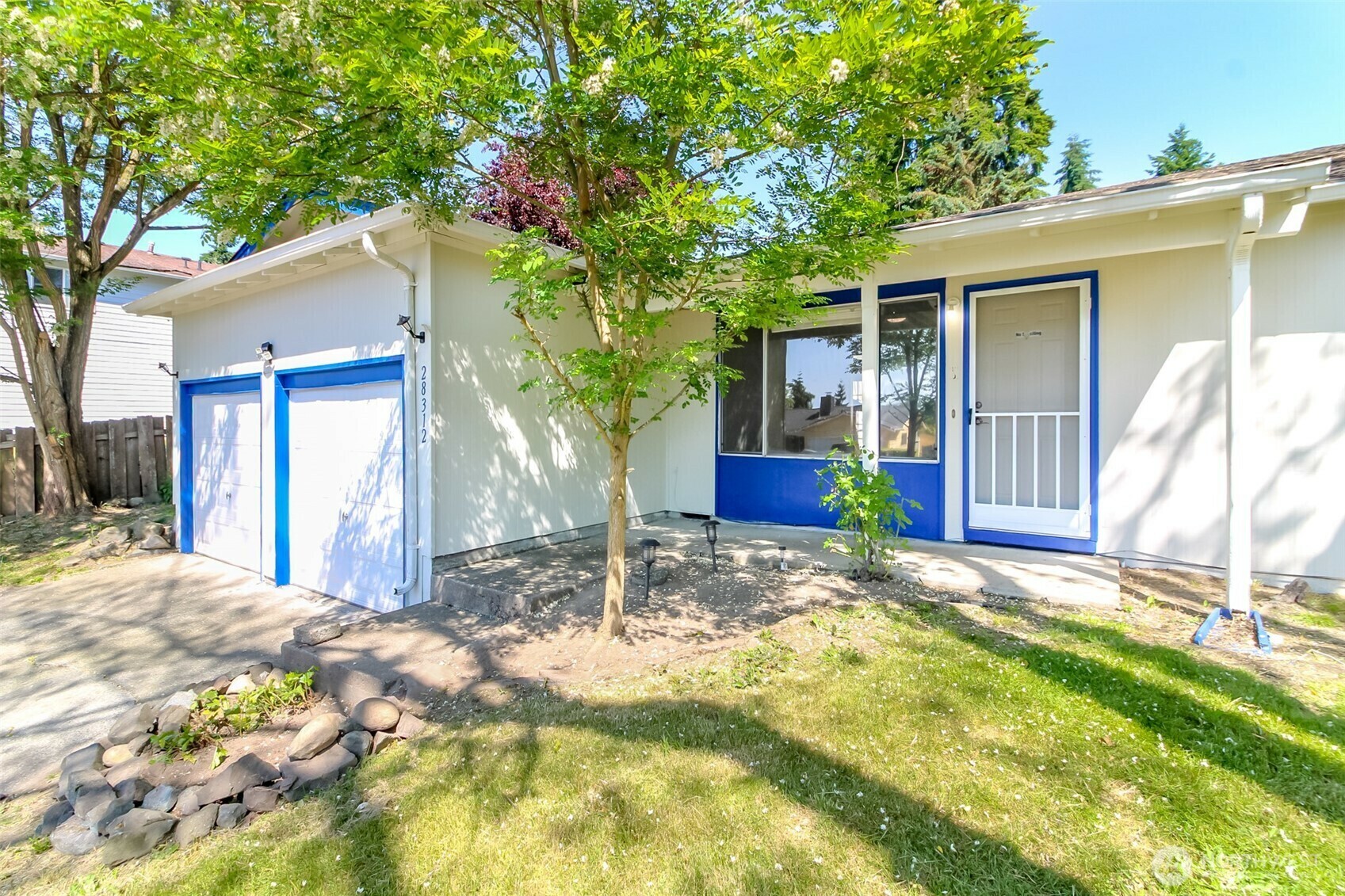 Property Photo: 28312 22nd Avenue S WA 98003