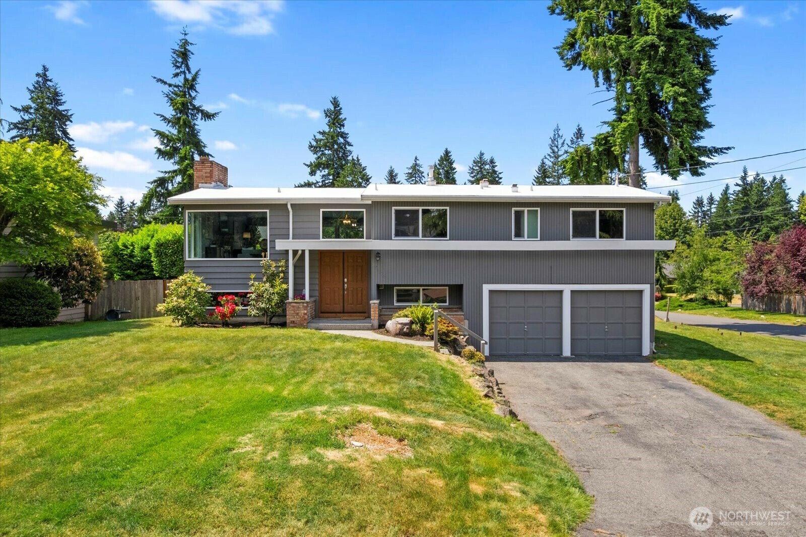 Property Photo:  22606  87th Avenue W  WA 98026 