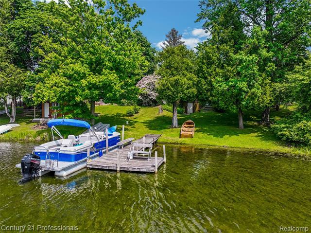 Property Photo: 9233 Evee Road MI 48348
