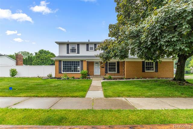 18607 Colonial Court  Allen Park MI 48101 photo