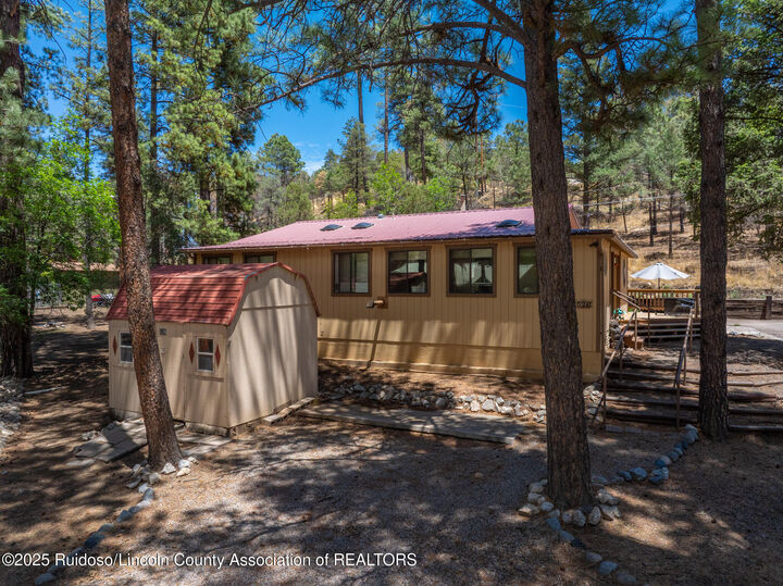 126 Leon Farrar Dr  Ruidoso NM 88345 photo