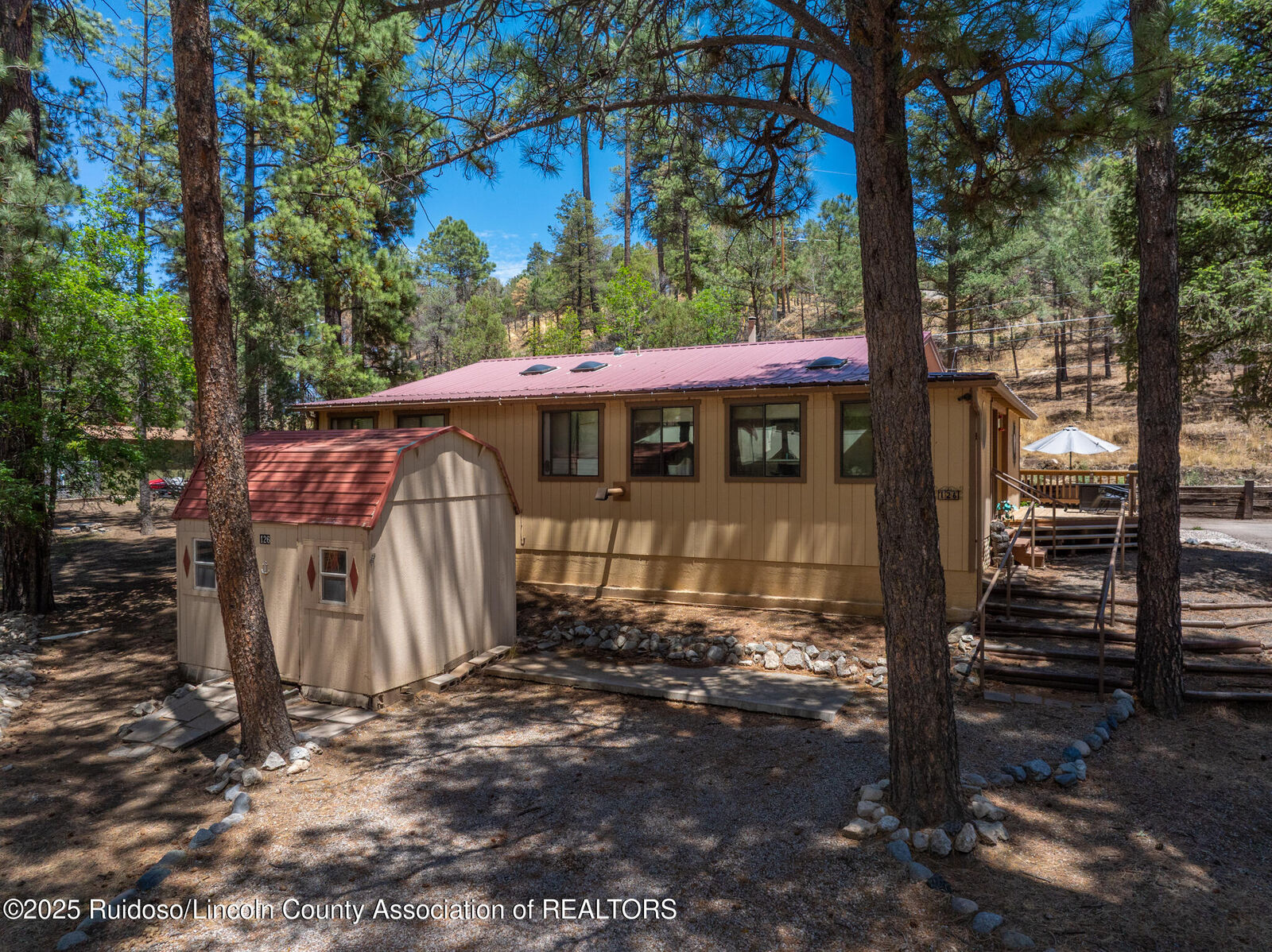 Property Photo:  126 Leon Farrar Dr  NM 88345 