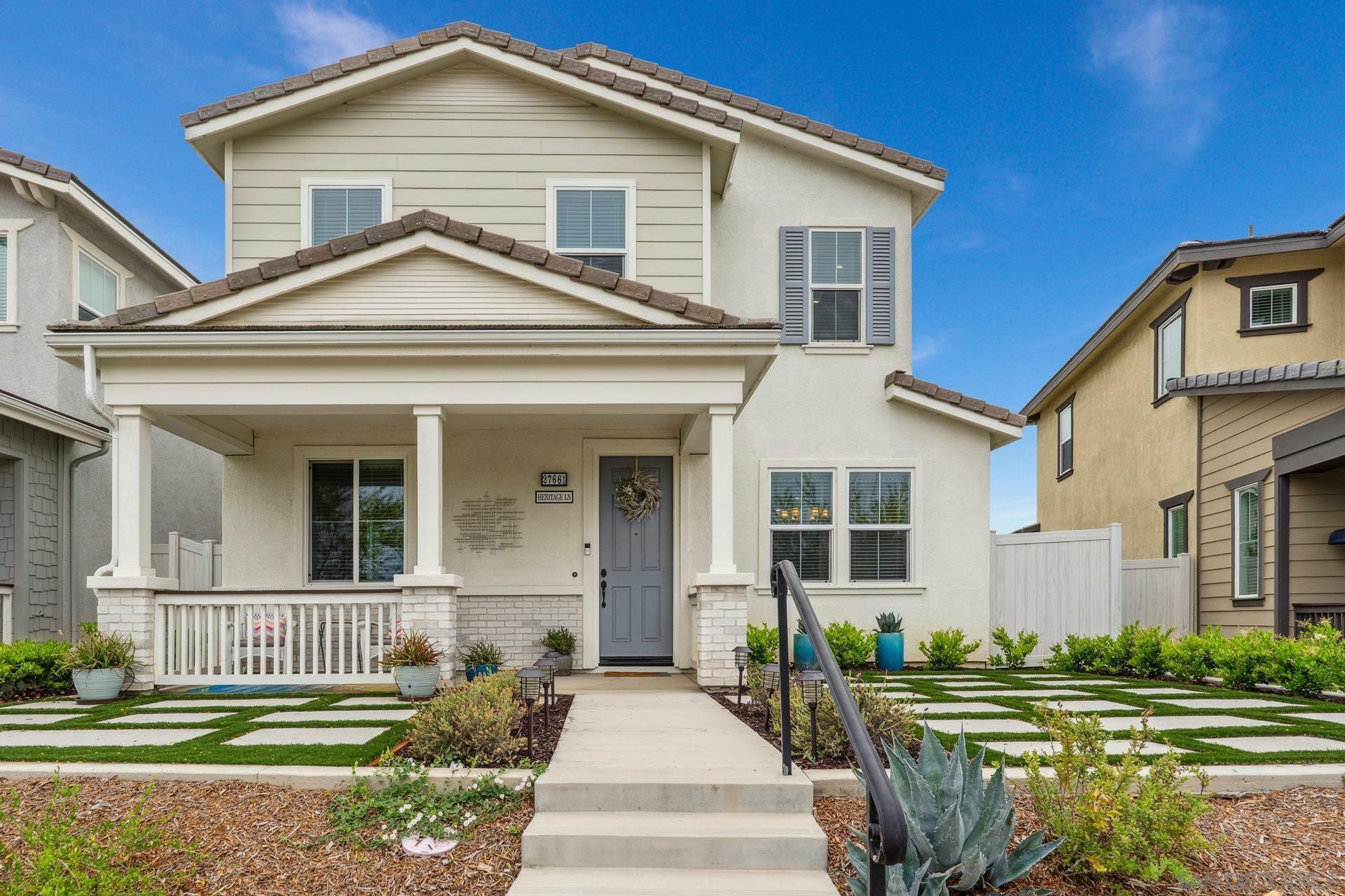 Property Photo: 27661 Heritage Ln CA 92082