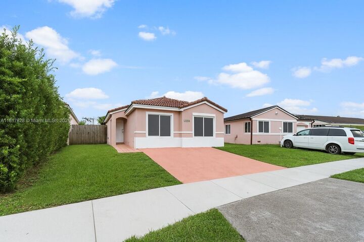 Property Photo:  14358 SW 175th Ter  FL 33177 