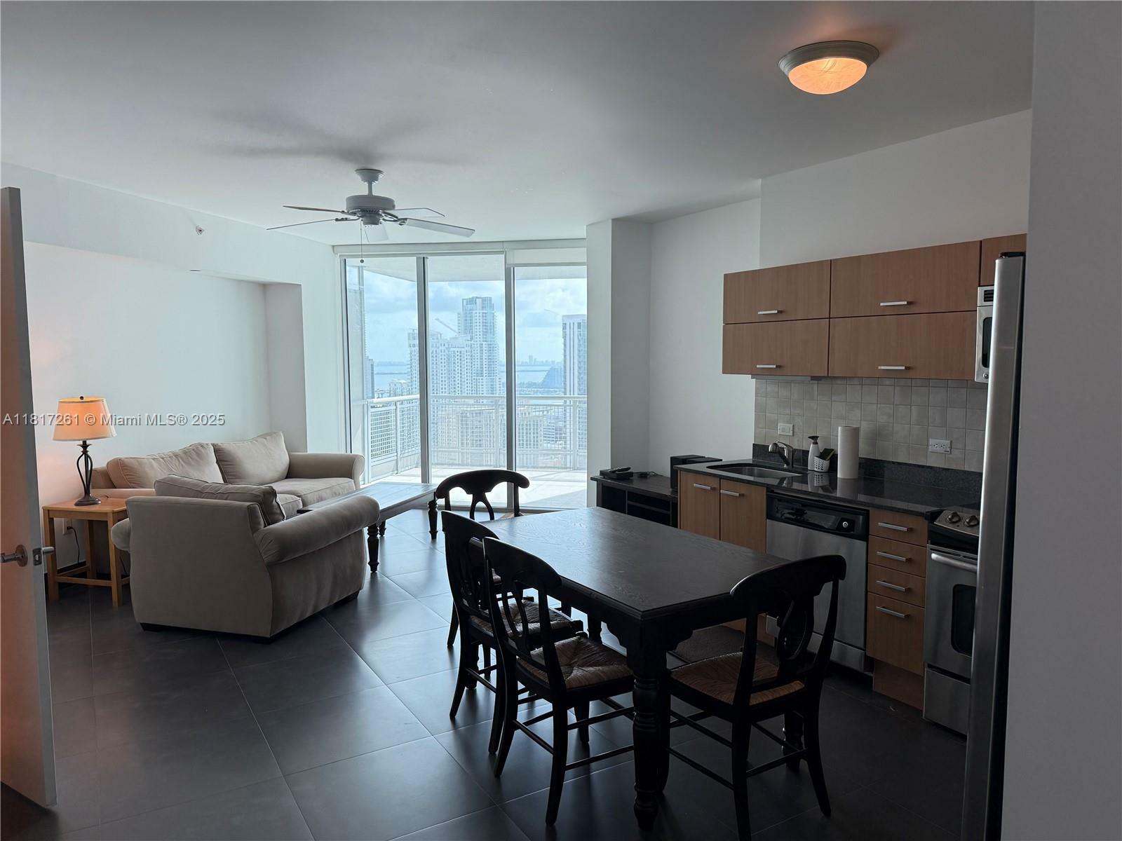 Property Photo: 350 S Miami Ave 3707 FL 33130