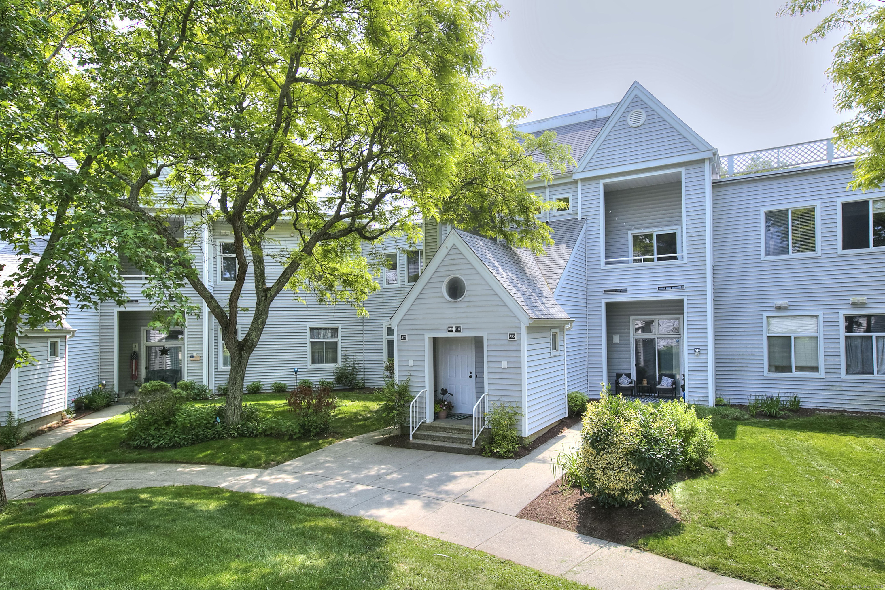 Property Photo: 267 Melba Street Apt B19 CT 06460