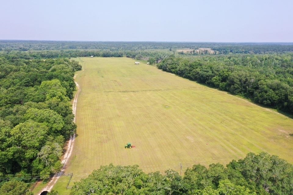 Property Photo: Xx Glory Road FL 32351