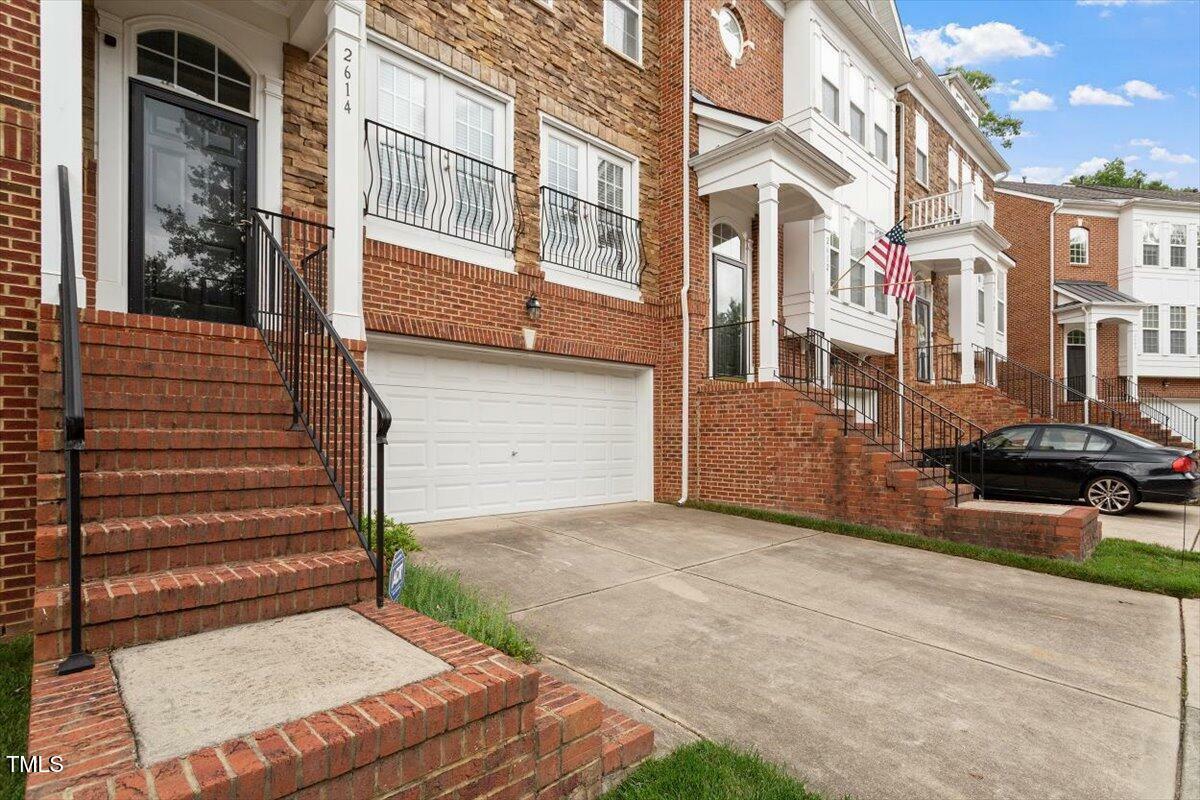 Property Photo: 2614 Laurelcherry Street NC 27612
