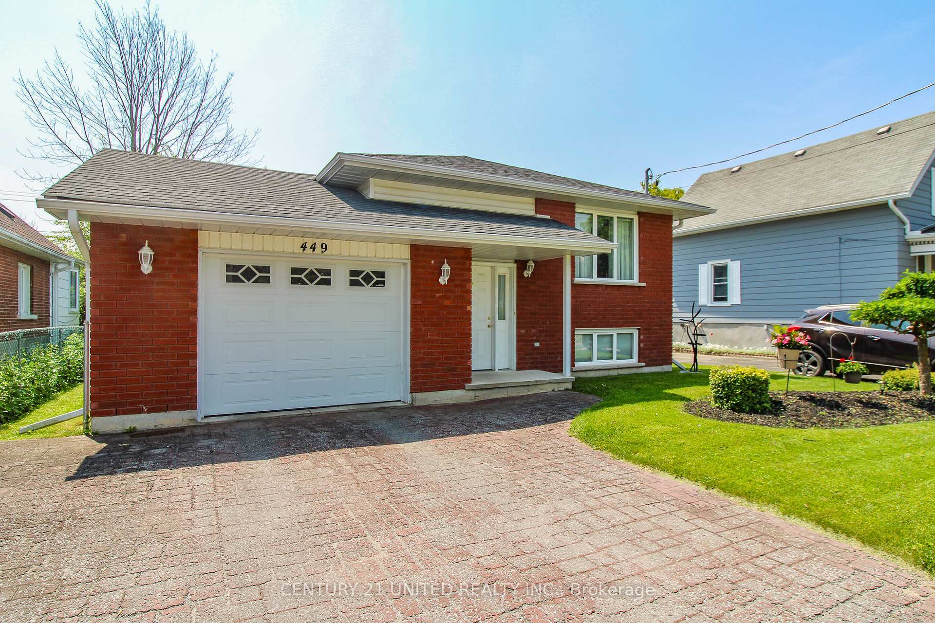 Photo de la propriété: 449 King George Street ON K9J 1S2