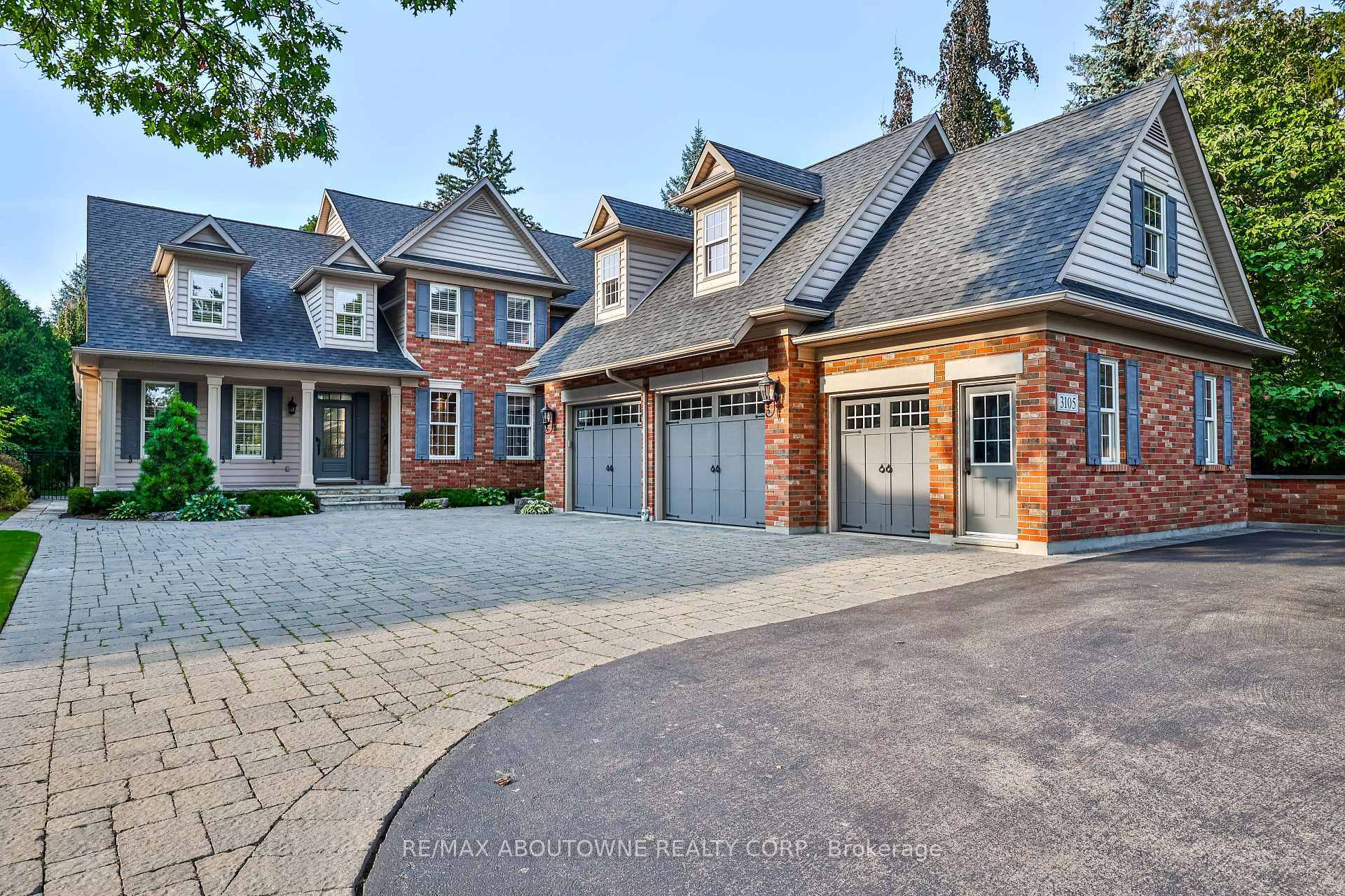 Property Photo: 3105 Lakeshore Road ON L7N 1A3