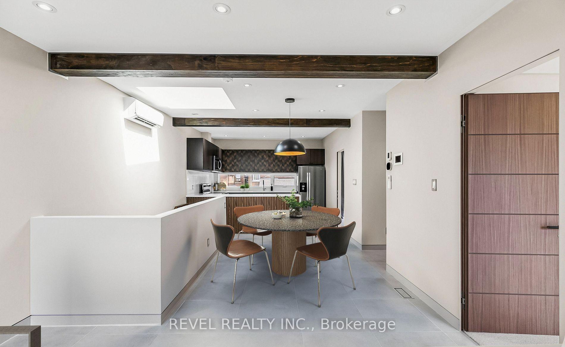 Property Photo: 27 Chisholm Avenue Private Loft ON M4C 4V1