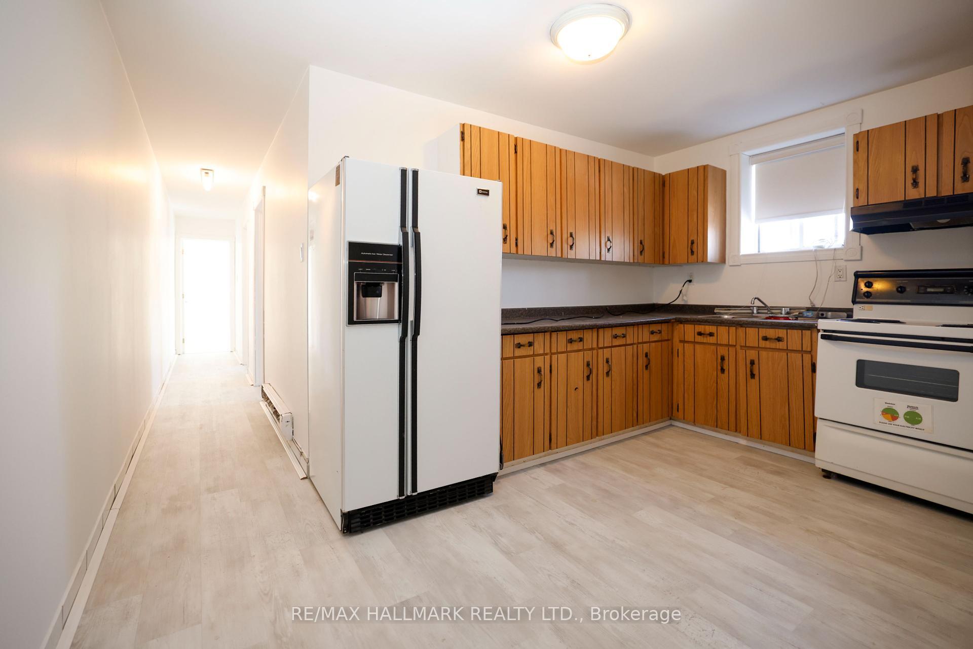 Property Photo: 37 Holland Street W 2 ON L3Z 2B9