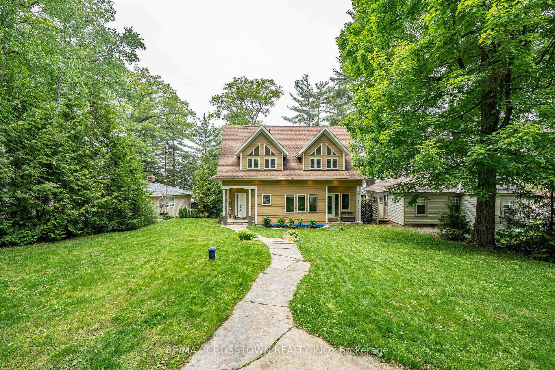 Property Photo: 2240 South Orr Lake Road ON L0L 1P0